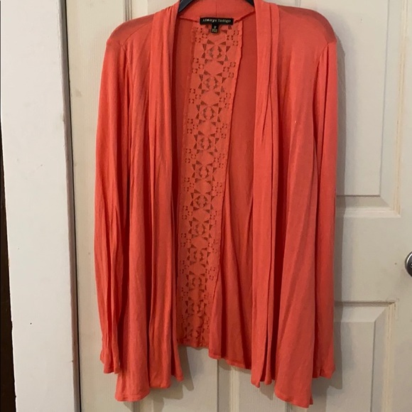 Ladies Shell - Picture 1 of 1